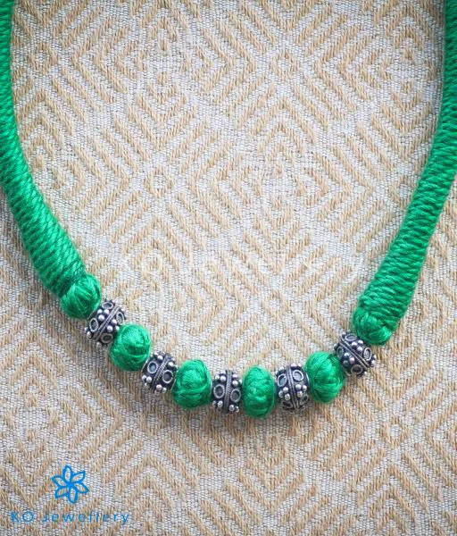 ladies necklaces new-The Preshti Silver Necklace Set(Green)