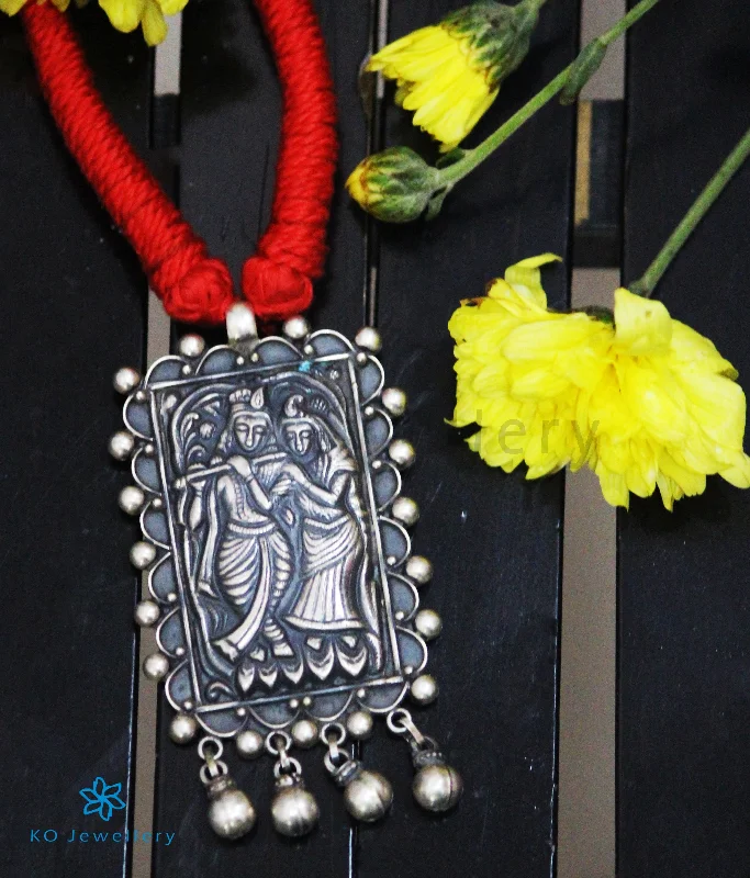 ladies necklaces auction-The Gopika Silver Necklace