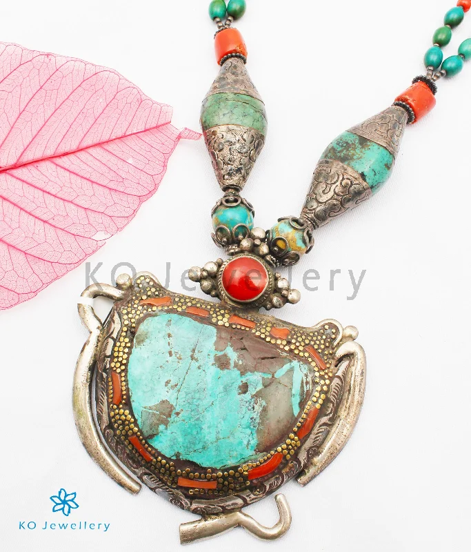 ladies necklaces latest-The Bohemian Turquoise Antique Silver Necklace