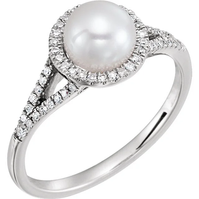 Ladies rings resin art -14KT WHITE GOLD PEARL & 1/6 CTW DIAMOND HALO RING