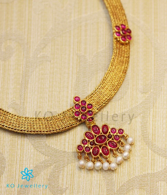 ladies necklaces exclusive-The Virajita Addigai Silver Necklace